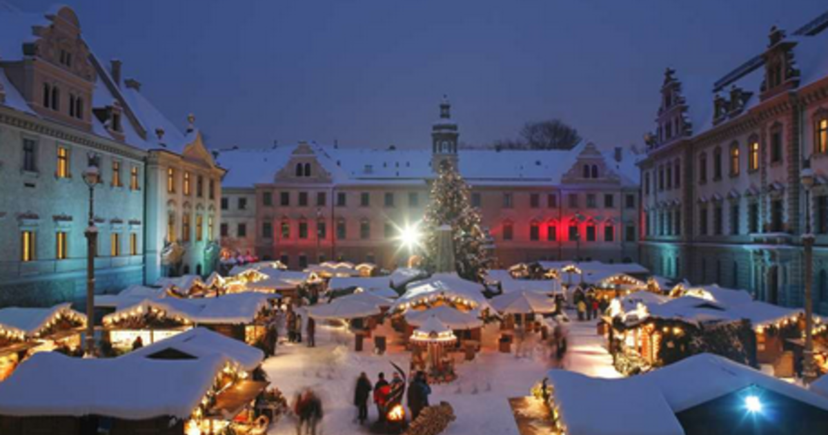 Der Romantische Weihnachtsmarkt Auf Schloss Thurn Und Taxis Gong Fm